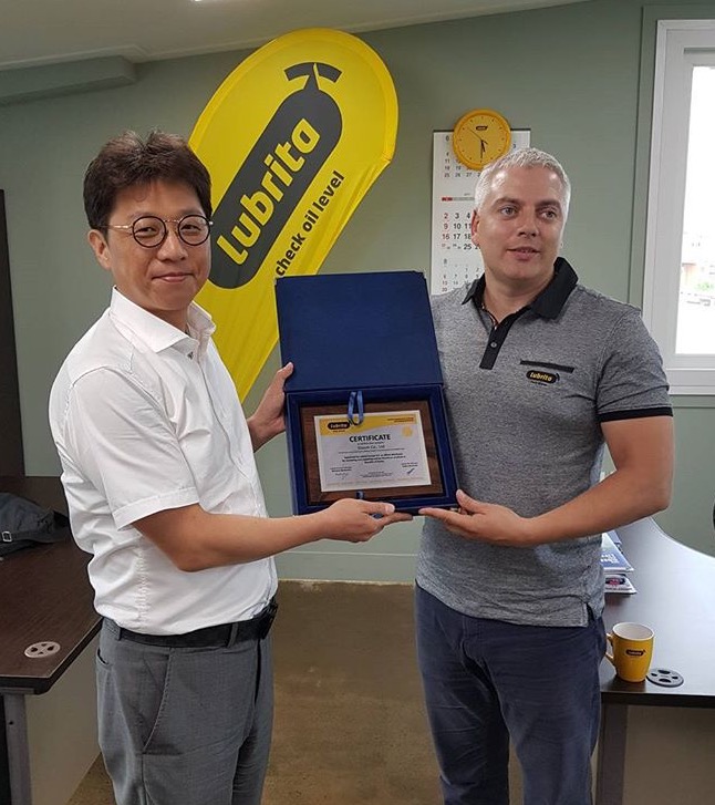 Lubrita award certificate to Korean Distributor.jpg